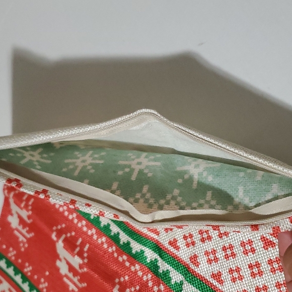 Christmas Throw Pillow Case Cover set of 4 - Picture 9 of 10